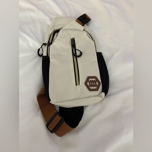 Men’s Stylish Cream and Black Slingback / Backpack Bag